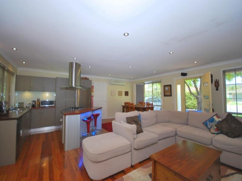 7 Brie Close, Lisarow NSW 2250