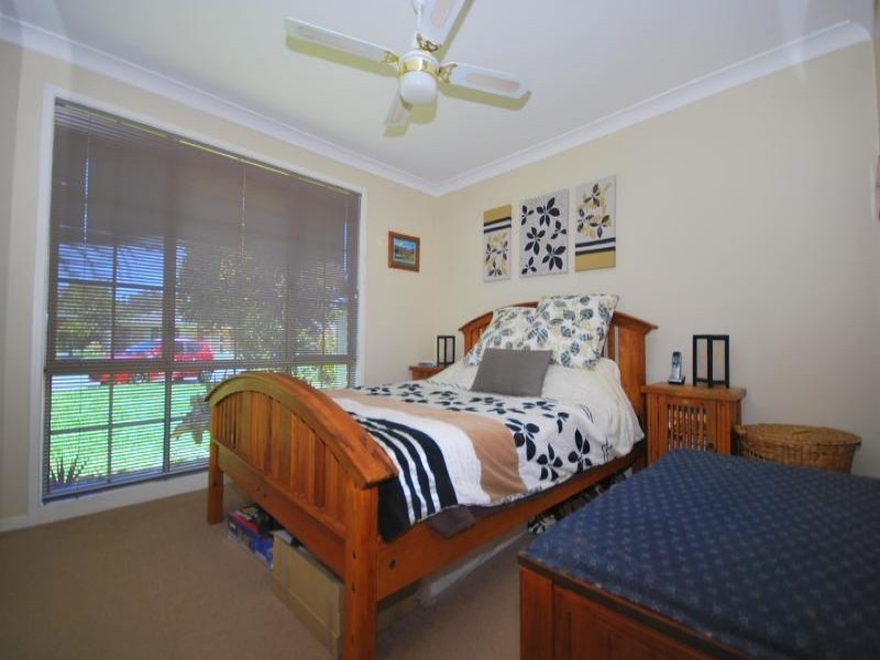 7 Brie Close, Lisarow NSW 2250