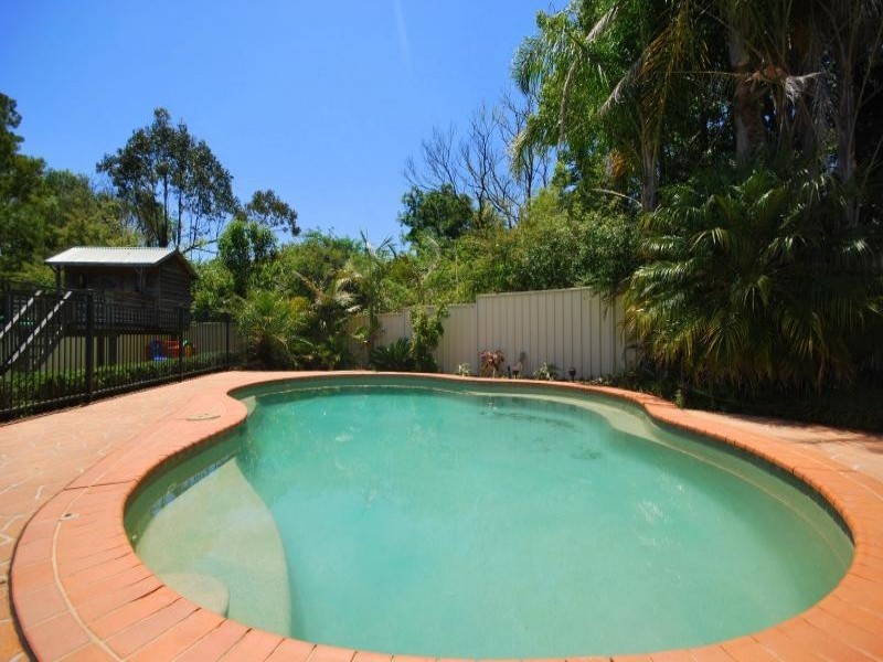 7 Brie Close, Lisarow NSW 2250