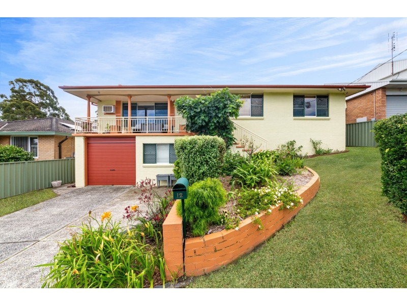 12 Carlson Avenue, Wyoming NSW 2250