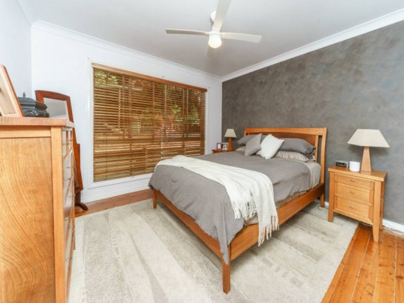 22 Nalkari Avenue, Wyoming NSW 2250