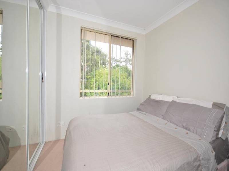 15/35 Central Coast Highway, West Gosford NSW 2250