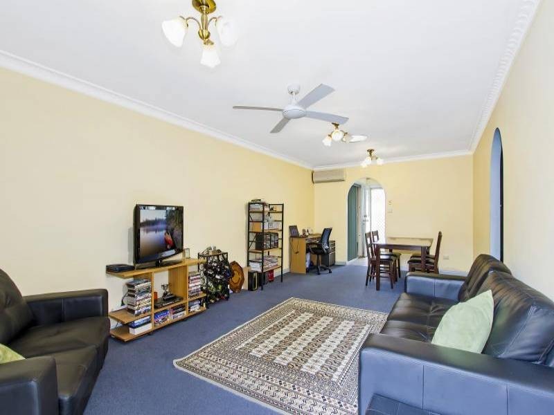 17/31 Cary Street, Wyoming NSW 2250