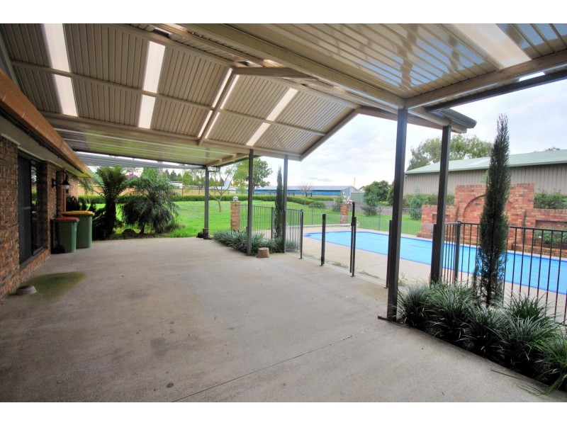 Mangrove Mountain NSW 2250