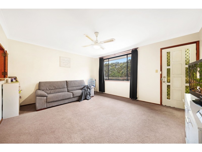 1 & 2/222 Henry Parry Drive, North Gosford NSW 2250