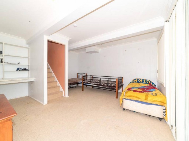 16 Macgregor Street, Wyoming NSW 2250