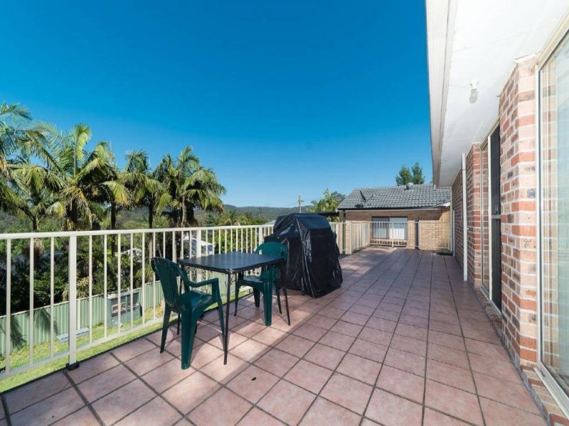 16 Macgregor Street, Wyoming NSW 2250