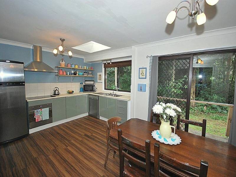 15 Blackbutt Street, Wyoming NSW 2250