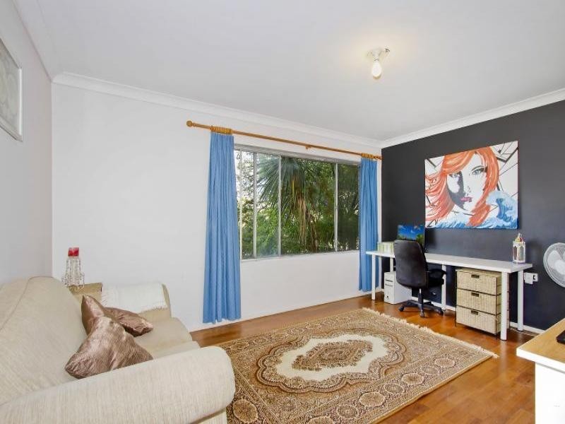3 Carina Close, Wyoming NSW 2250