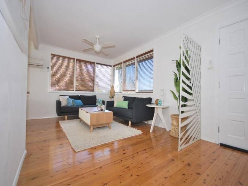 34 Maple Street, Wyoming NSW 2250