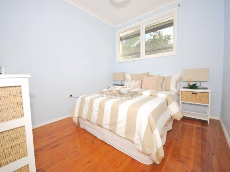 34 Maple Street, Wyoming NSW 2250