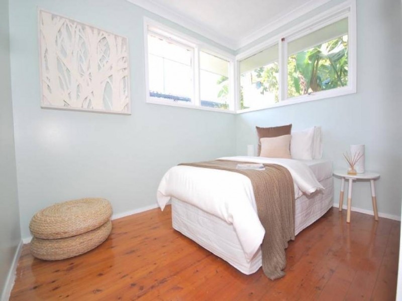 34 Maple Street, Wyoming NSW 2250