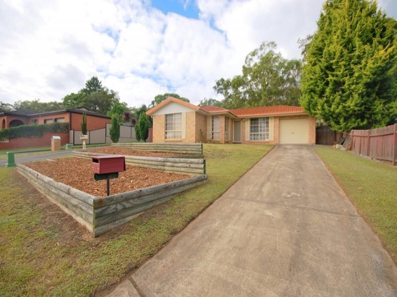 14 Brittany Crescent, Kariong NSW 2250