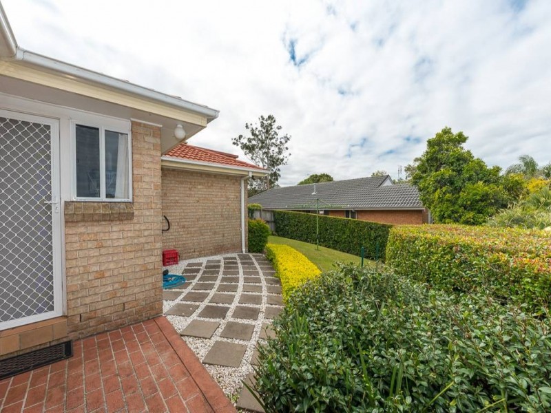 15 Barkala Street, Lisarow NSW 2250
