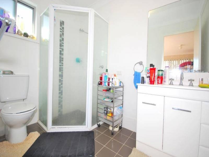 1/8 Akora Road, Wyoming NSW 2250