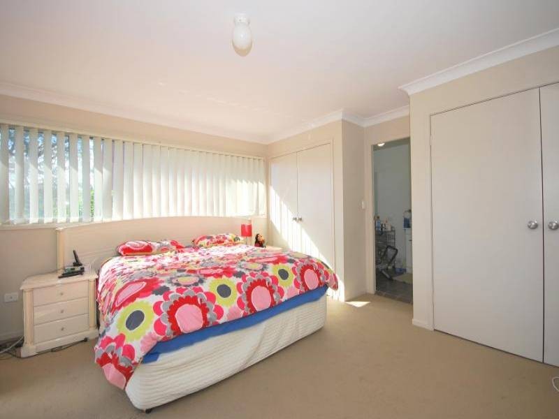 1/8 Akora Road, Wyoming NSW 2250