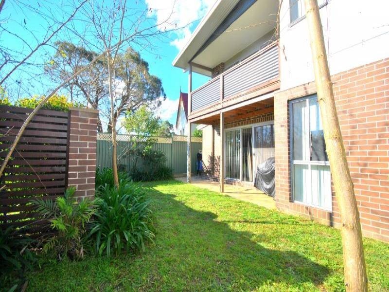 1/8 Akora Road, Wyoming NSW 2250