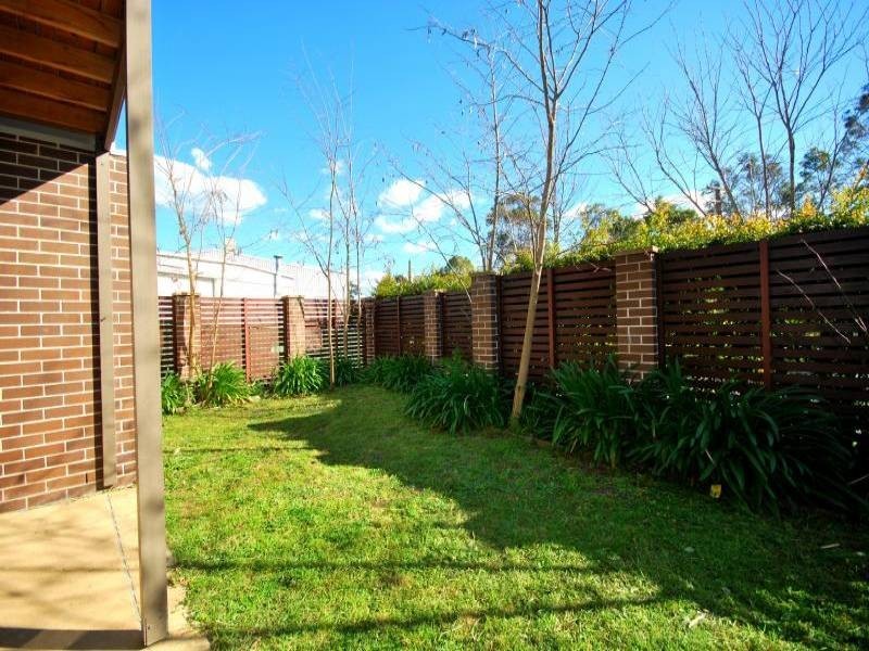 1/8 Akora Road, Wyoming NSW 2250