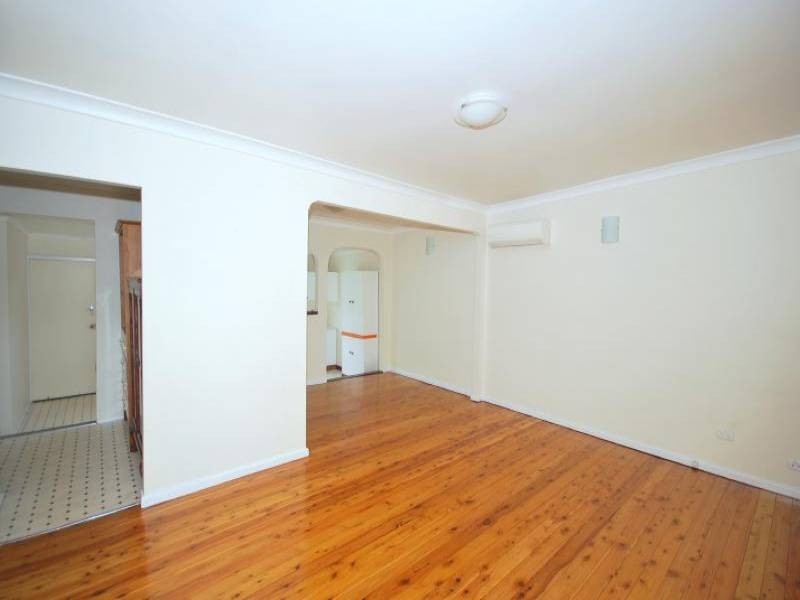 21 Dalton Street, Wyoming NSW 2250