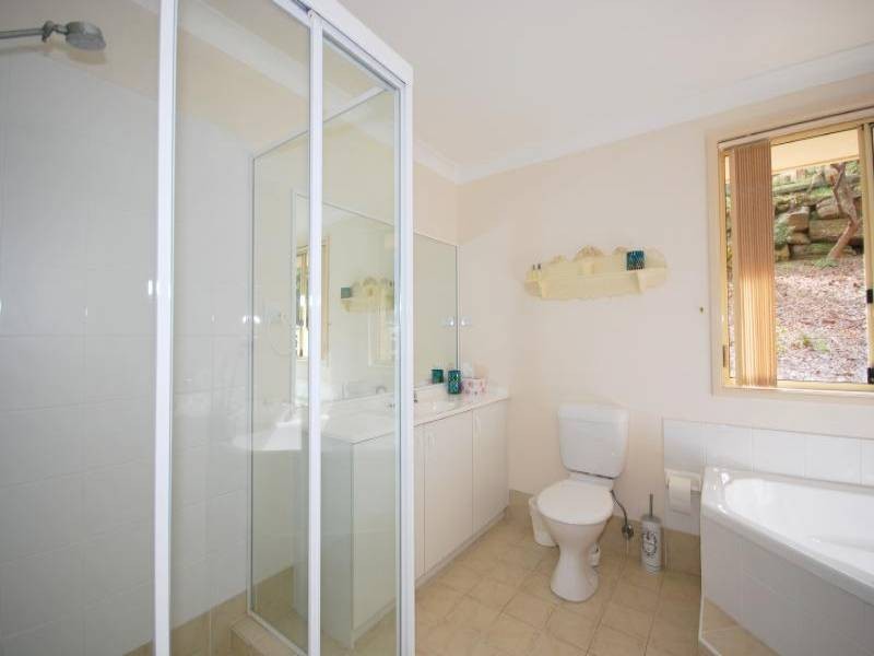 72 Fagans Road, Lisarow NSW 2250