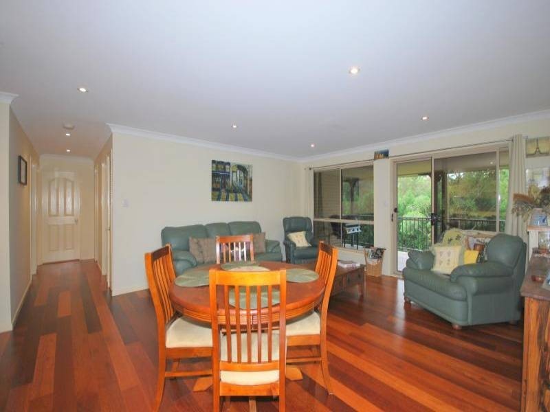 42 Pineridge Close, Lisarow NSW 2250