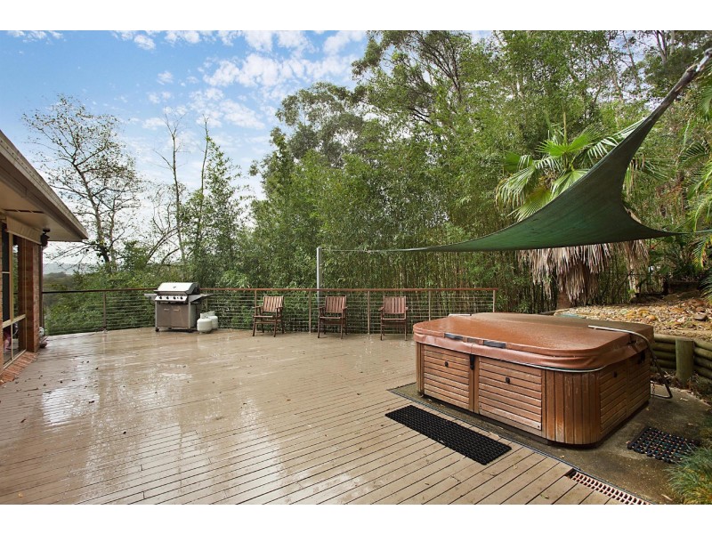 33 Emma James St, Springfield NSW 2250