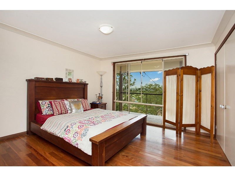 33 Emma James St, Springfield NSW 2250