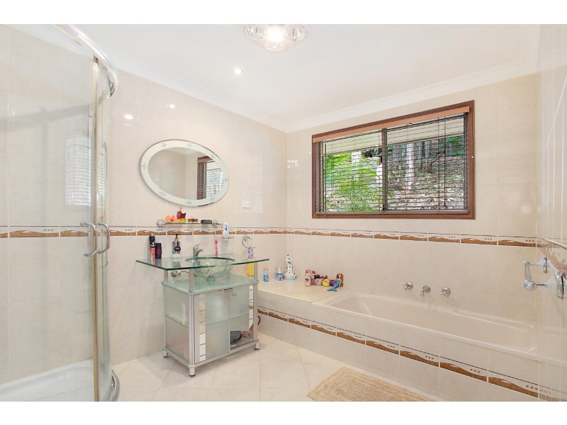 33 Emma James St, Springfield NSW 2250