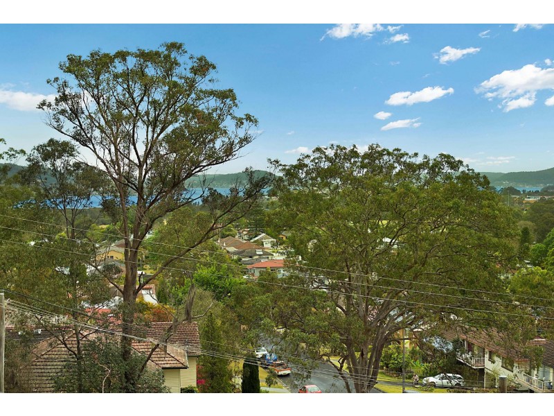 33 Emma James St, Springfield NSW 2250