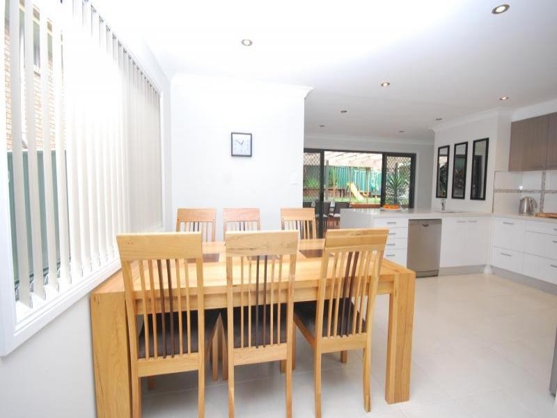 15 Day Street, Wyoming NSW 2250