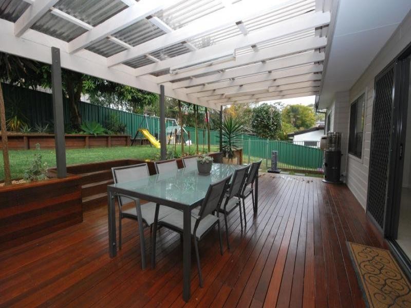 15 Day Street, Wyoming NSW 2250