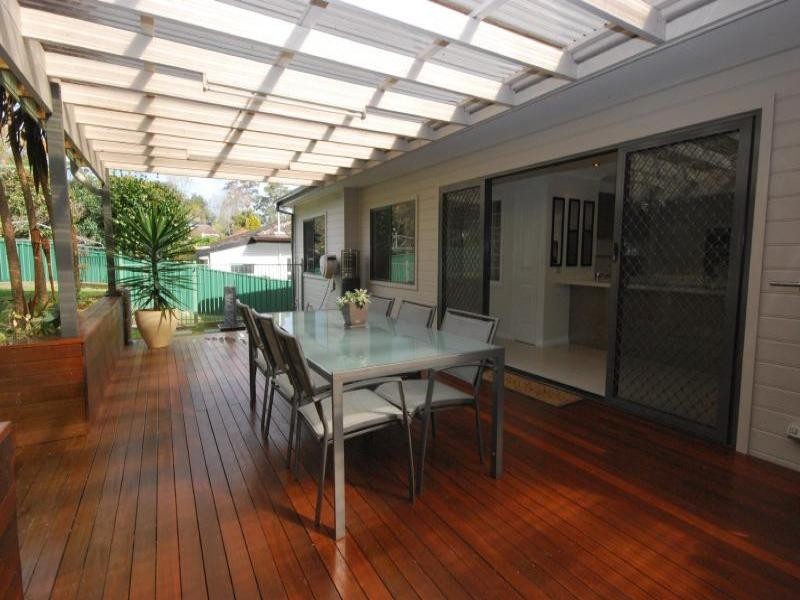 15 Day Street, Wyoming NSW 2250