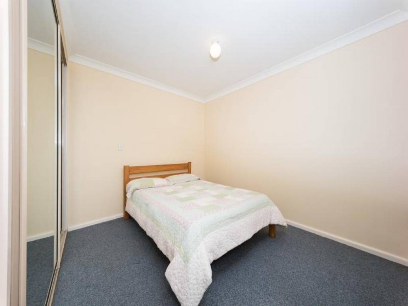 4 Kalori Avenue, Wyoming NSW 2250