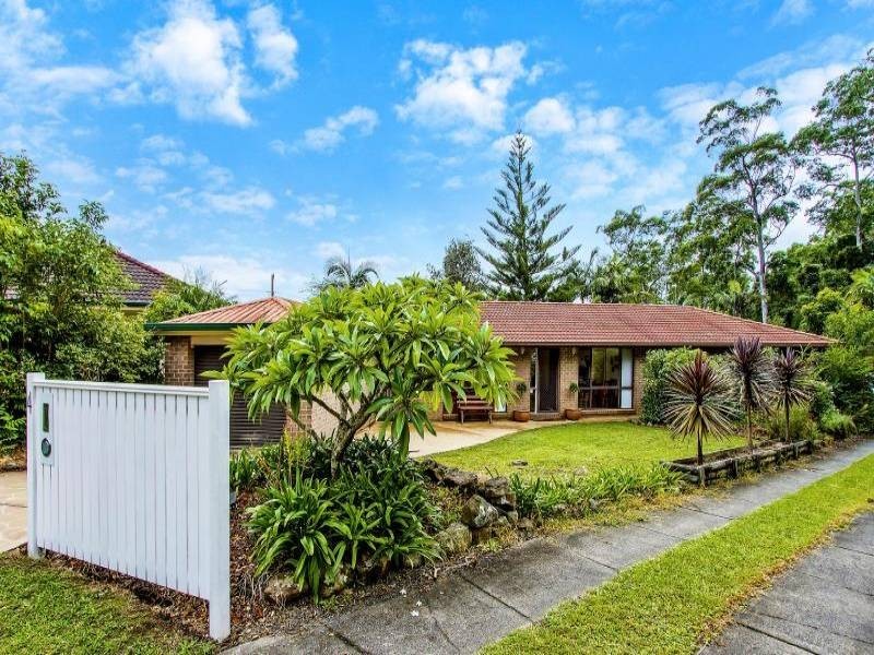 4 Hardy Close, Lisarow NSW 2250