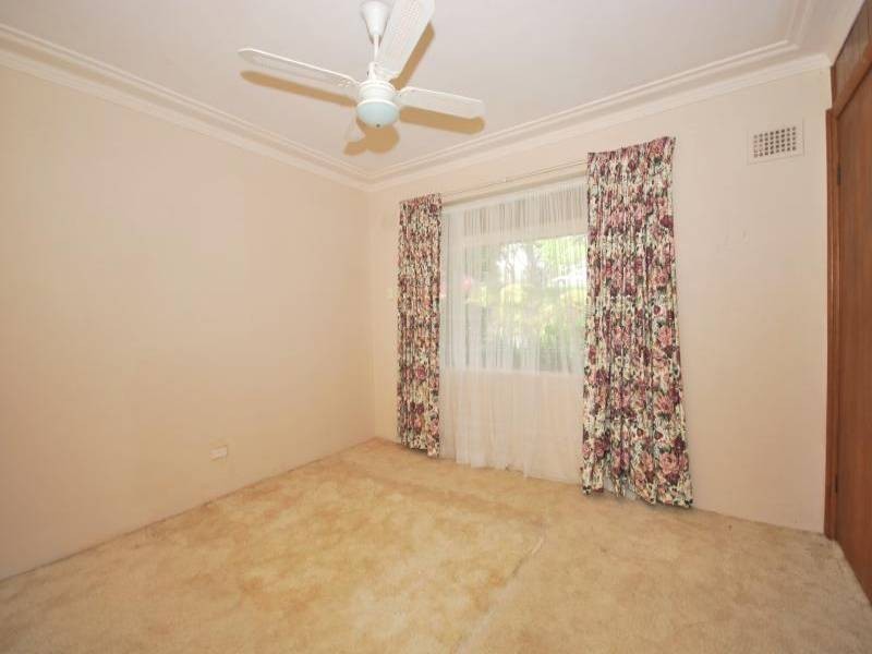73 The Ridgeway, Lisarow NSW 2250