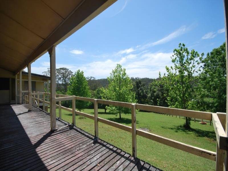 73 The Ridgeway, Lisarow NSW 2250