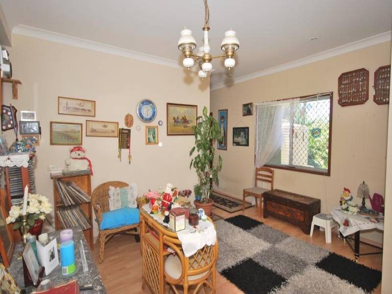 10 Mangrove Road, Narara NSW 2250