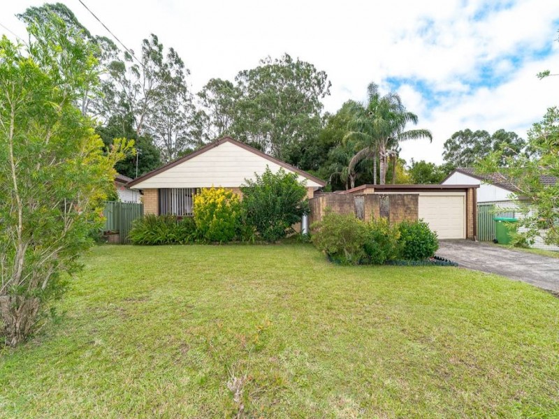 13 Unwin Close, Narara NSW 2250