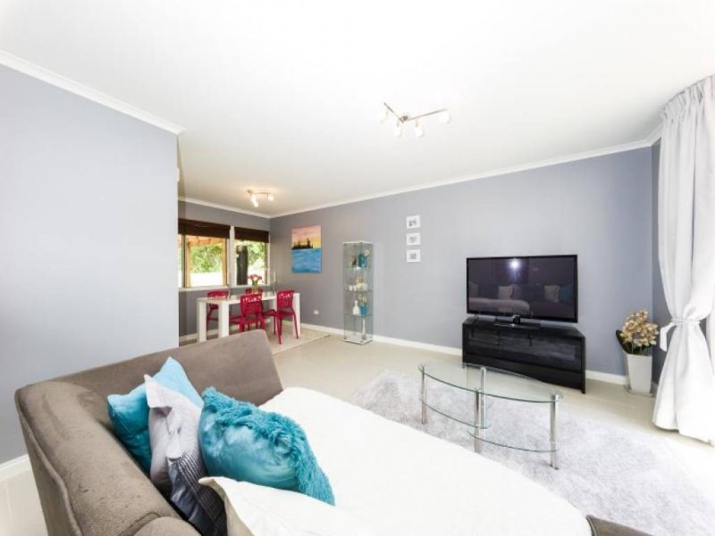 22 Sylvan Valley Close, Niagara Park NSW 2250