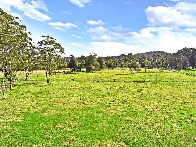 139 Orchard Road, Ourimbah NSW 2258