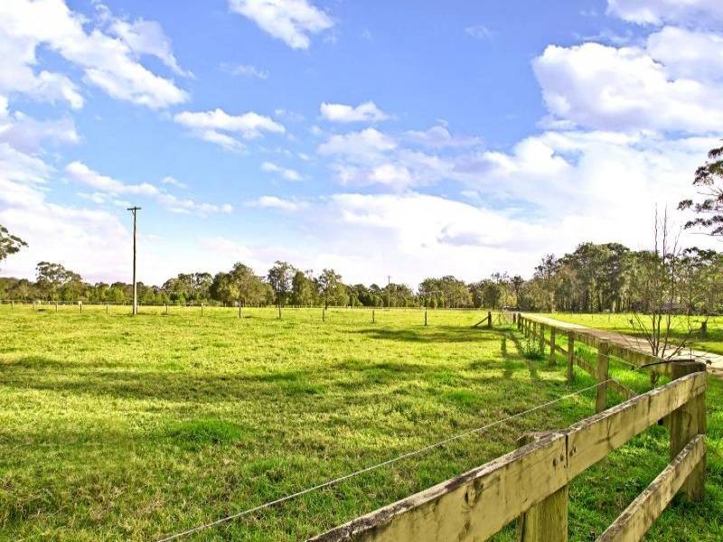 139 Orchard Road, Ourimbah NSW 2258