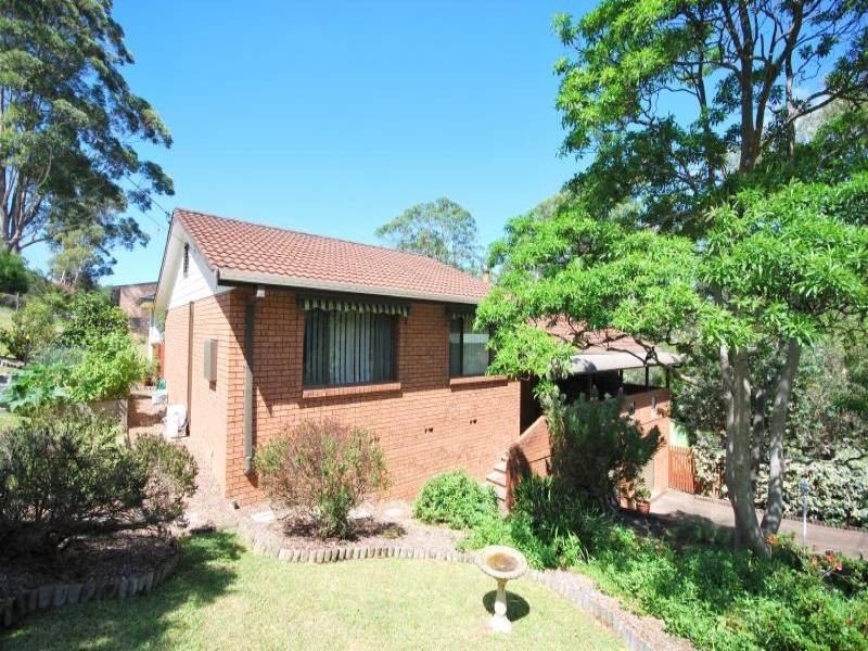 17 Dora Street, Lisarow NSW 2250