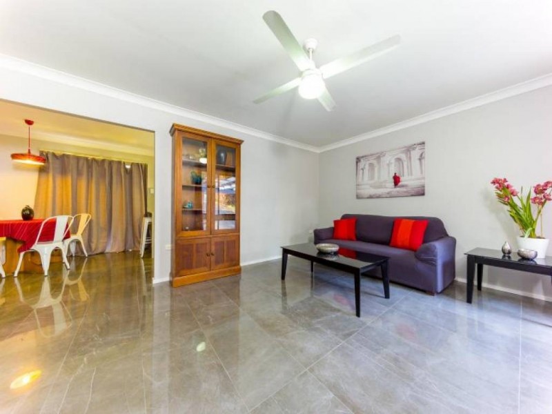 11 Georgia Avenue, Wyoming NSW 2250