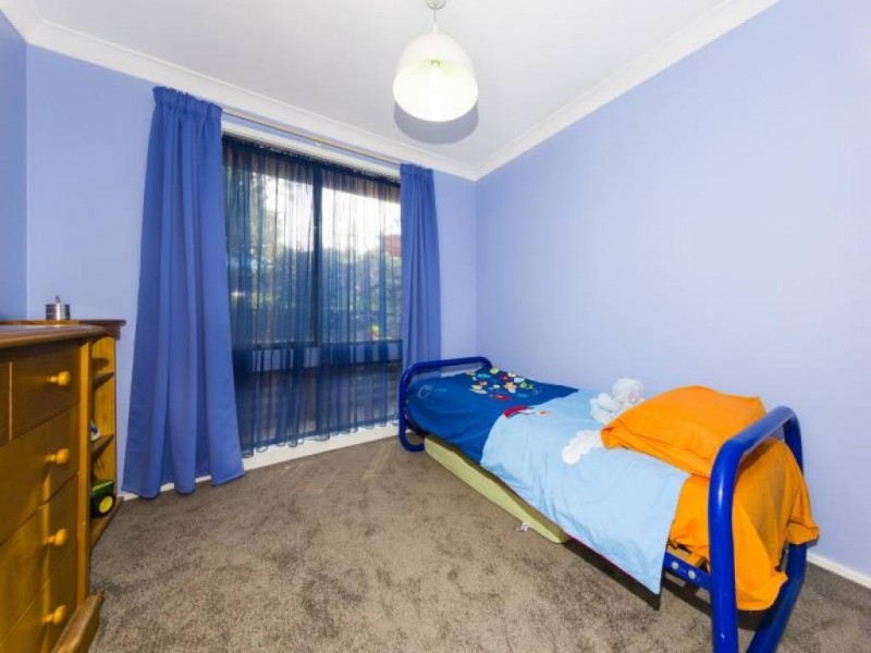 11 Georgia Avenue, Wyoming NSW 2250