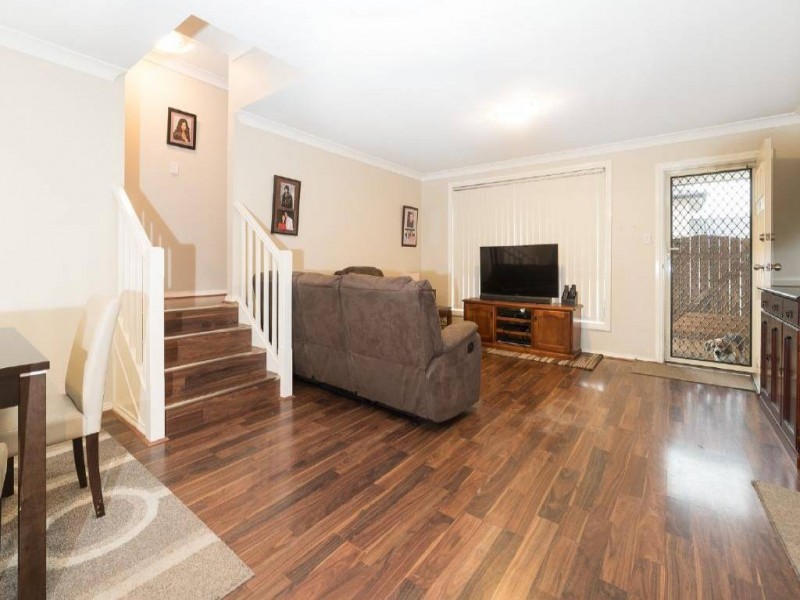 21/21 Goonak Parade, Narara NSW 2250