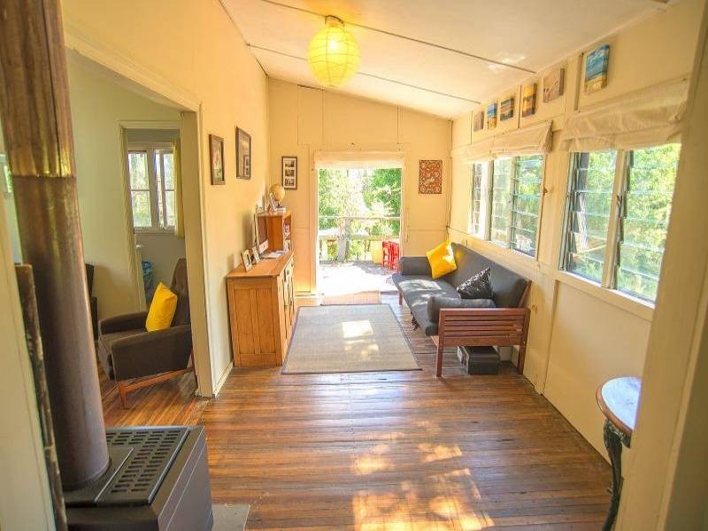 156 The Ridgeway, Lisarow NSW 2250