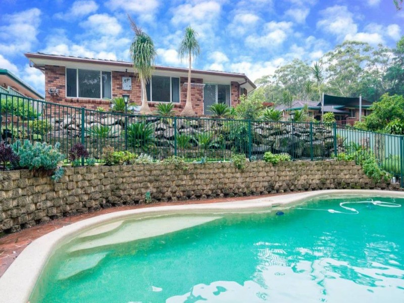 10 Blue Crane Close, Narara NSW 2250