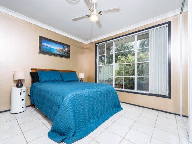 10 Blue Crane Close, Narara NSW 2250