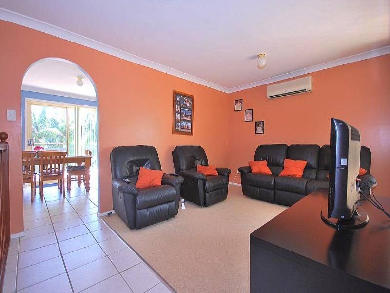 16 MacGregor Street, Wyoming NSW 2250