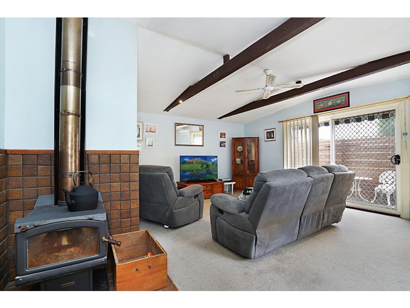 25 Delaware Rd, Niagara Park NSW 2250